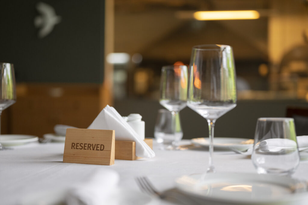 table restaurant